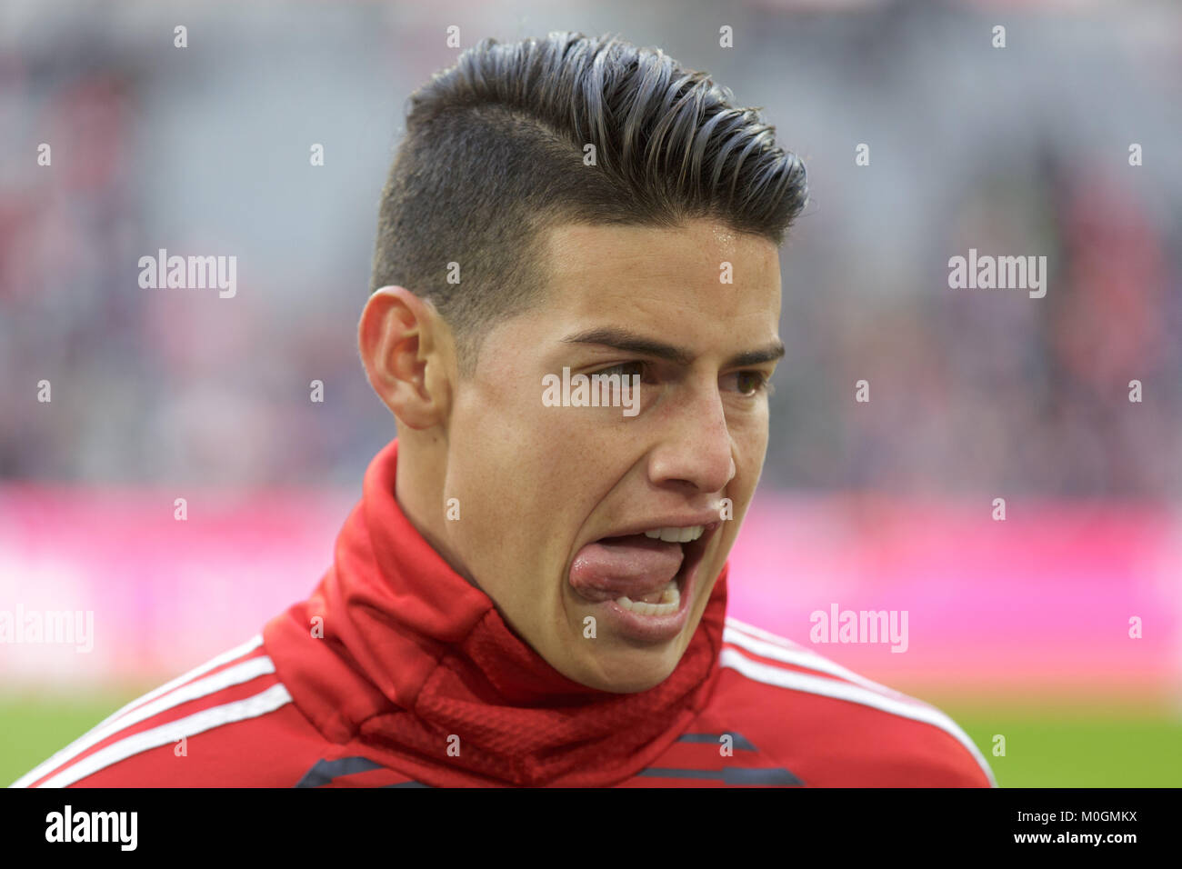 Muenchen Deutschland 21st Jan 2018 James Rodriguez Fc Bayern Zunge Portrait Portraet Portrat Kopf Ges Fussball 1 Bundesliga Fc Bayern Munich Werder Bremen 21 01 2018 Football Soccer 1st League Bayern Munich Vs Werder Bremen January 21