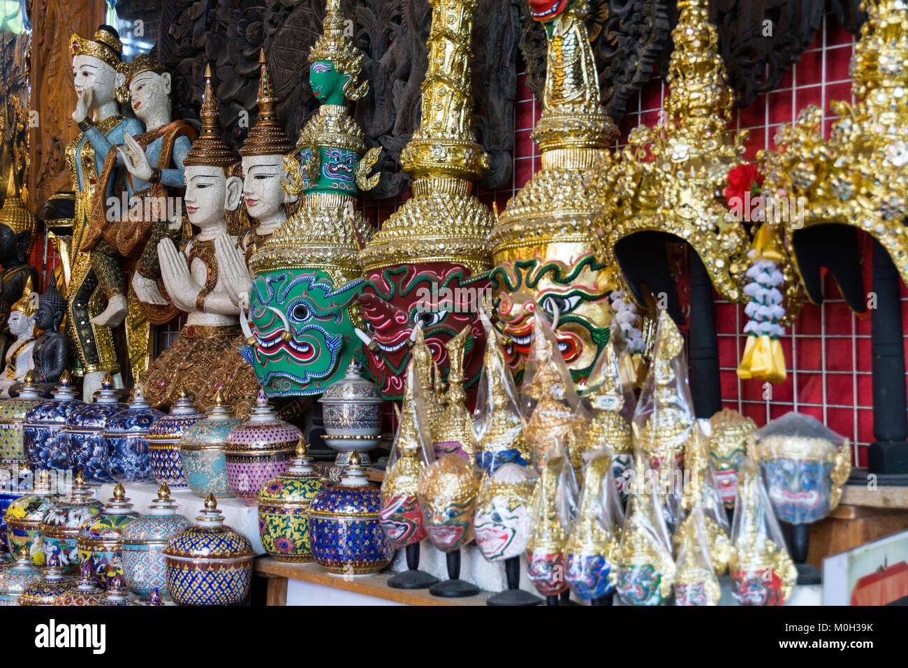 Asia,Thailand,Bangkok,Damnoen Saduak floating market,souvenirs Stock Photo