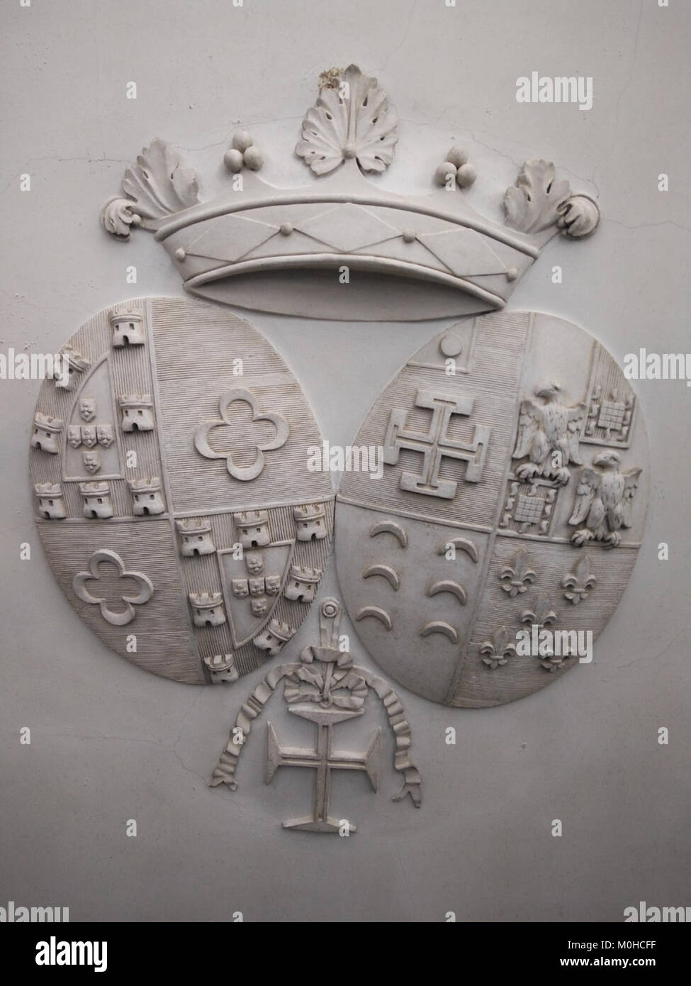 Brasões dos Marqueses de Faial e 2º Duque de Palmela; Museu Nacional do Traje Stock Photo