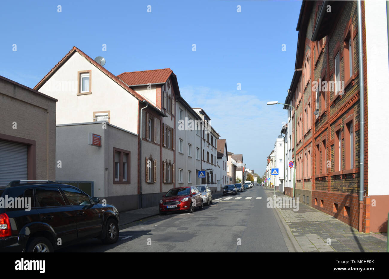 Bürgel, Von-Behring-Straße 107 abwärts Stock Photo
