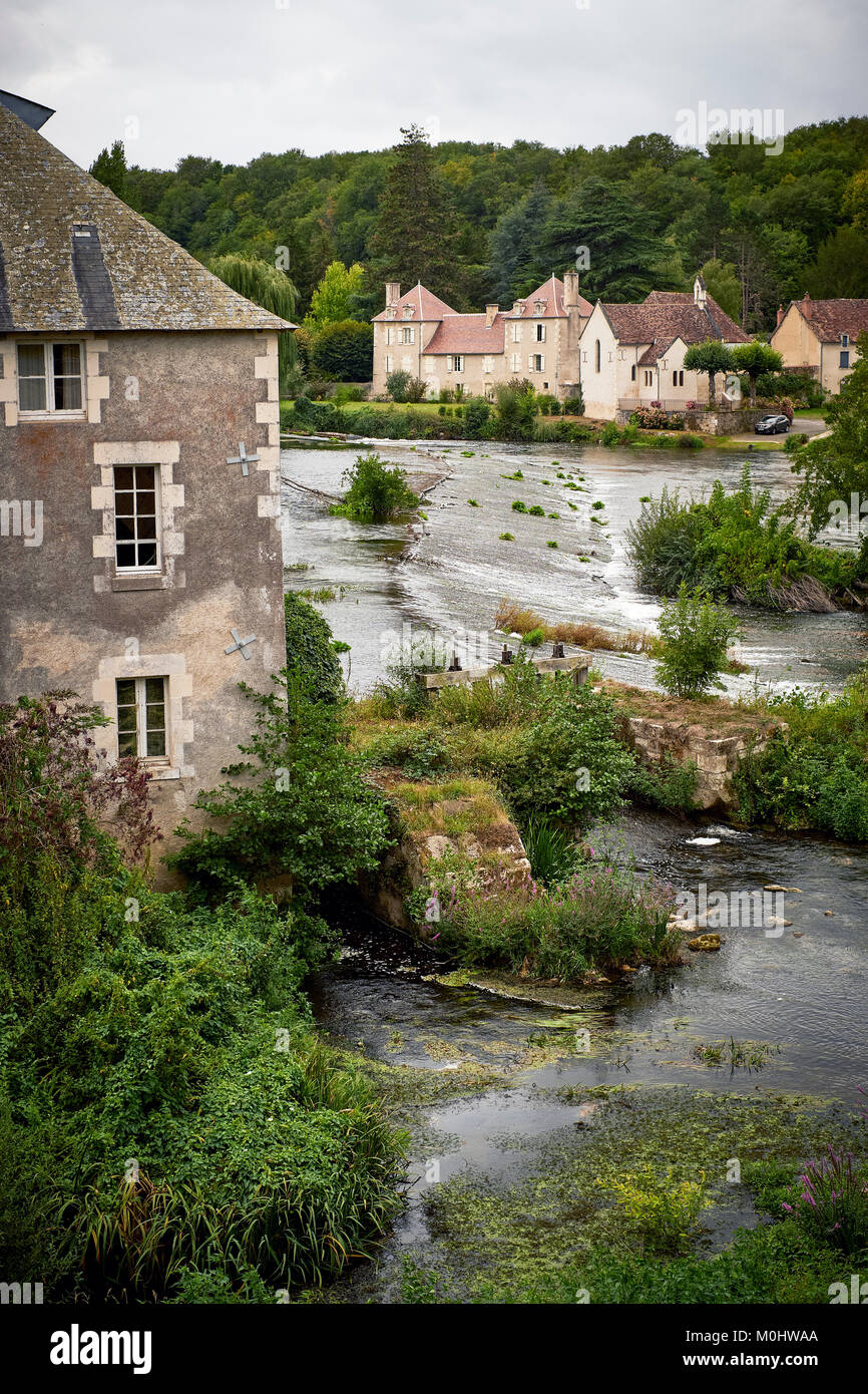 Saint pierre de maille hires stock photography and images Alamy