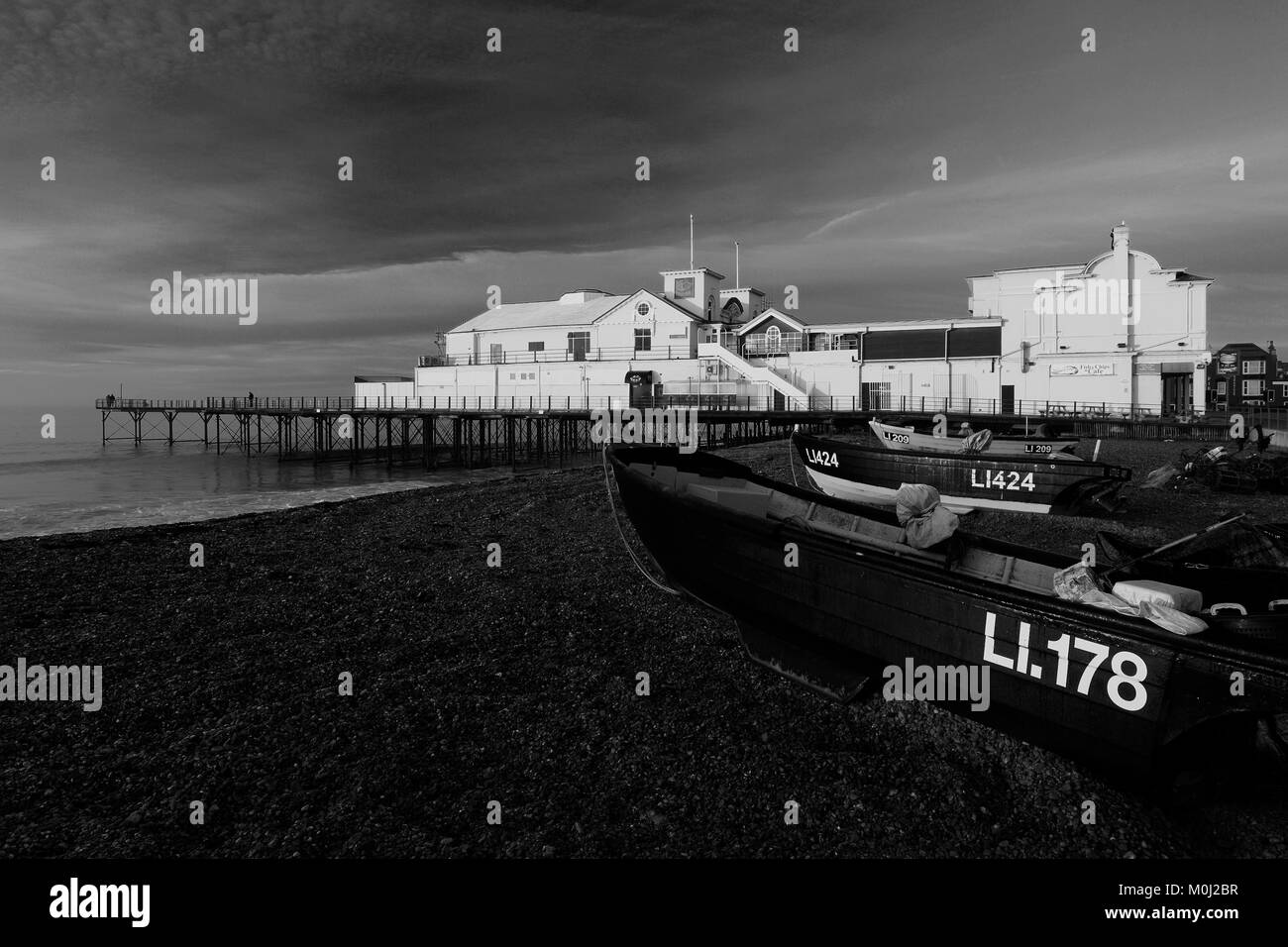 Sunrise over Bognor Regis Pier, Sussex; England; UK Stock Photo - Alamy