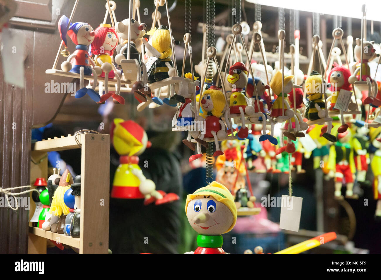 Many Puppet Many different puppets on a street market in Prague Stock Photo - Alamy