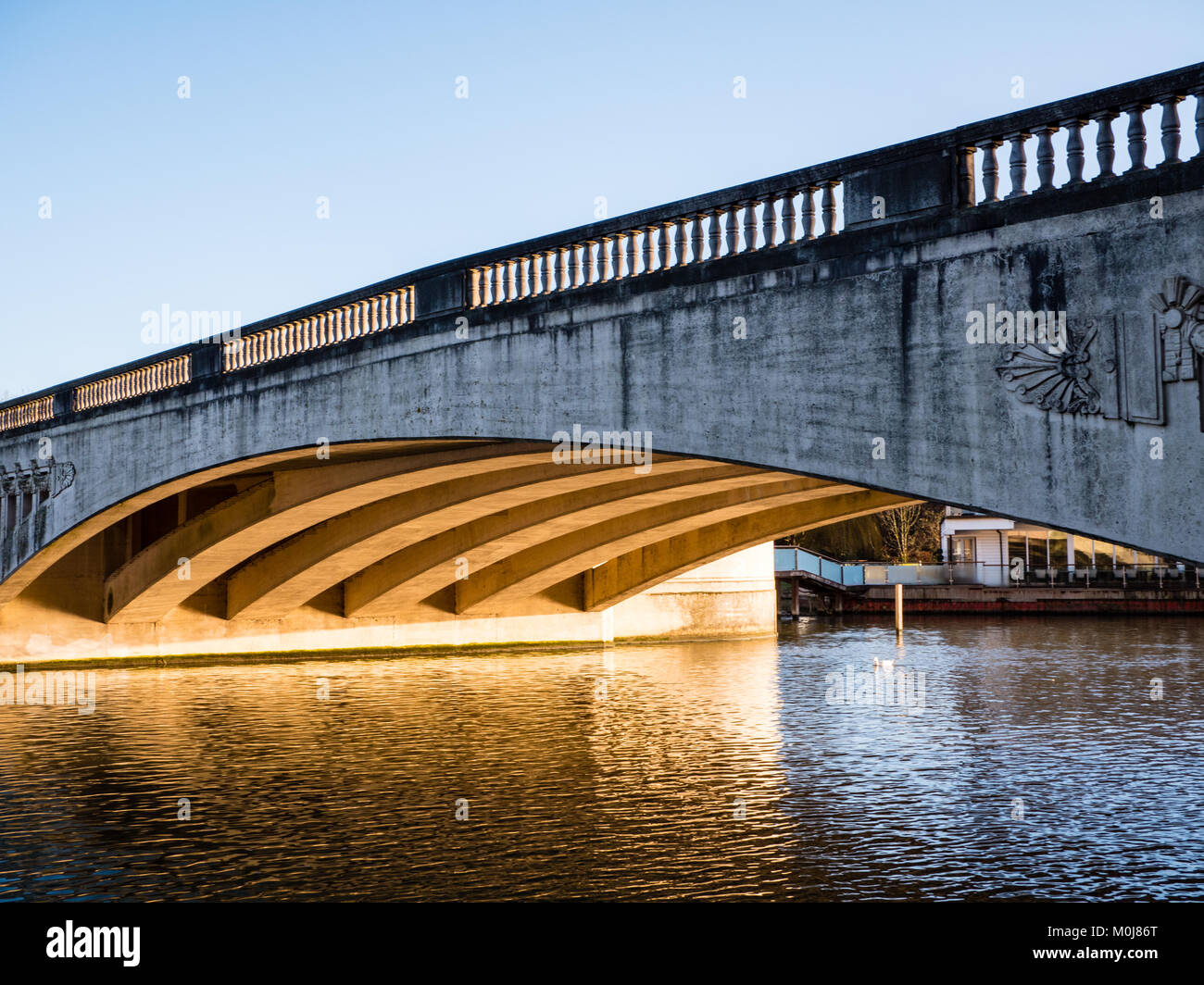 Caversham Bridge, River Thames, Reading, Berkshire, England Stock Photo