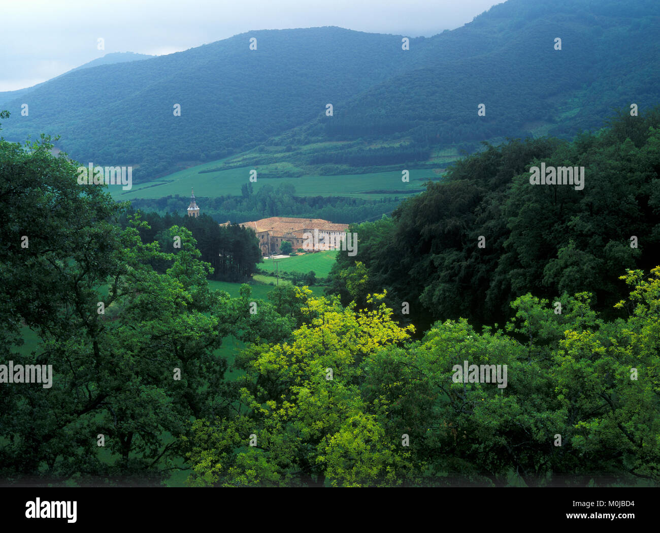 Paisajes de los pueblos hi-res stock photography and images - Alamy
