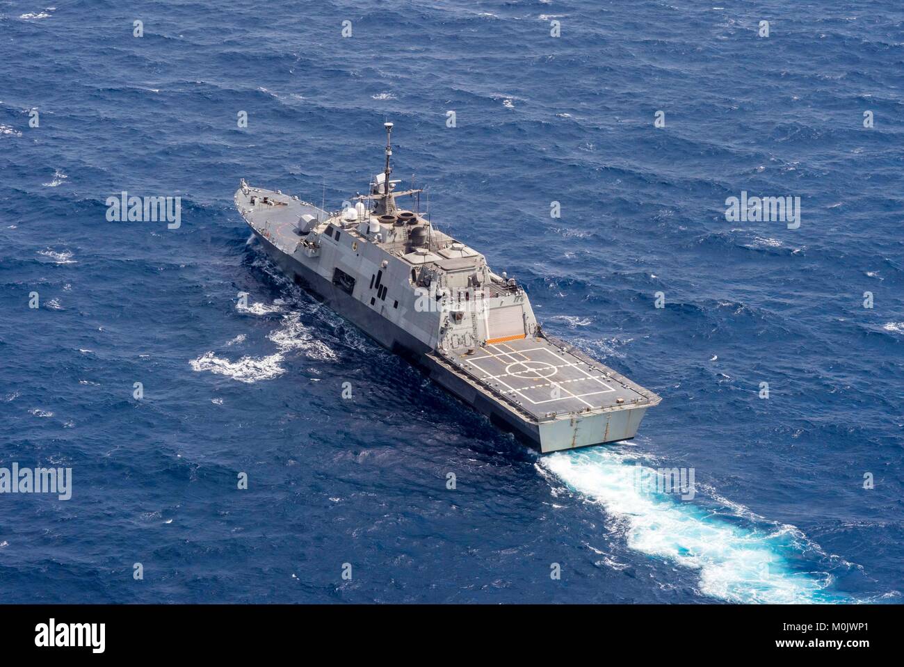 The U.S. Navy Freedom-class littoral combat ship USS Fort Worth steams underway July 7, 2015 in the South China Sea. Stock Photo