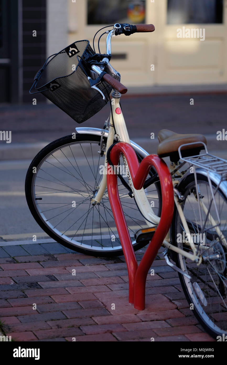 Heart shaped online bike holder