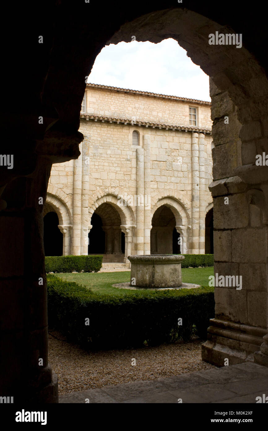 The cloister, Abbey of Saint-Vincent of Nieul-sur-l'Autise, Vendée, France Stock Photo