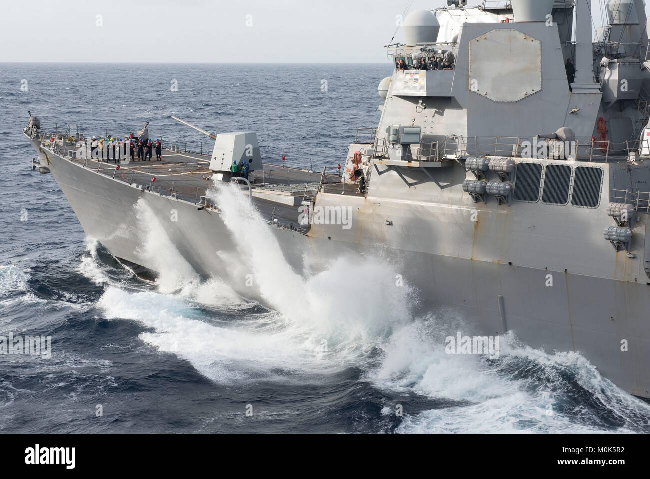 The U.S. Navy Arleigh Burke-class guided-missile destroyer USS Farragut ...