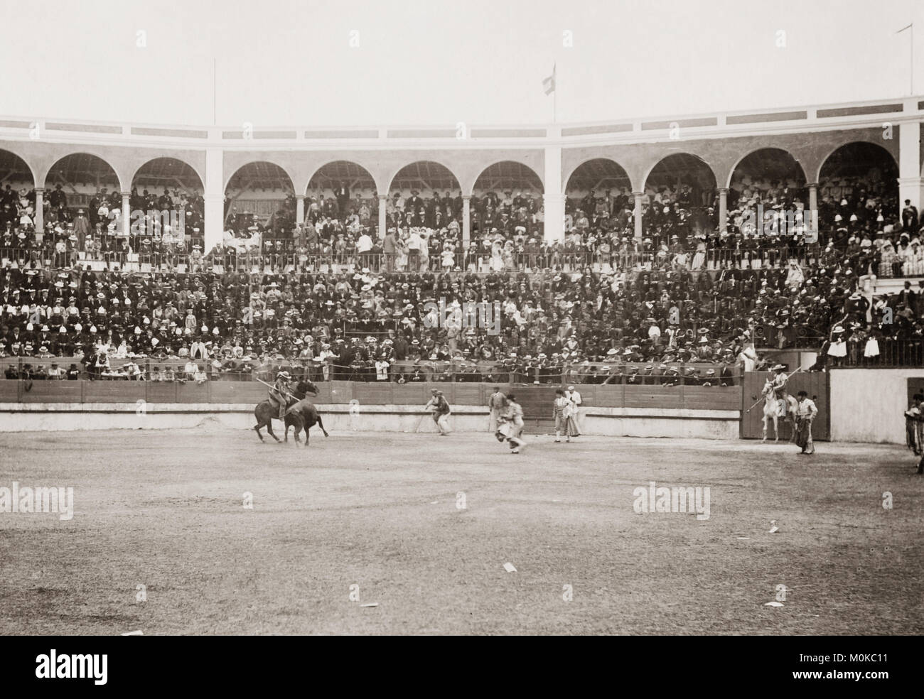 Bullfight history hi-res stock photography and images - Alamy