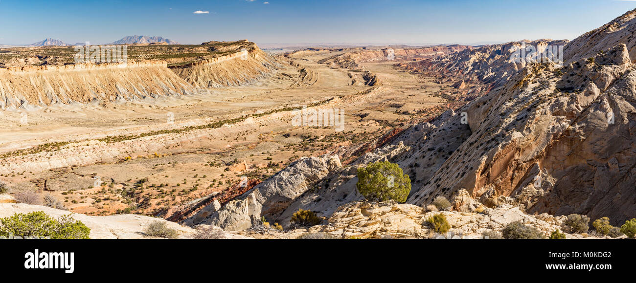 Panoramic view of the Waterpocket Fold from the Strike Valley Overlook in Capitol Reef National Park, Utah. Stock Photo