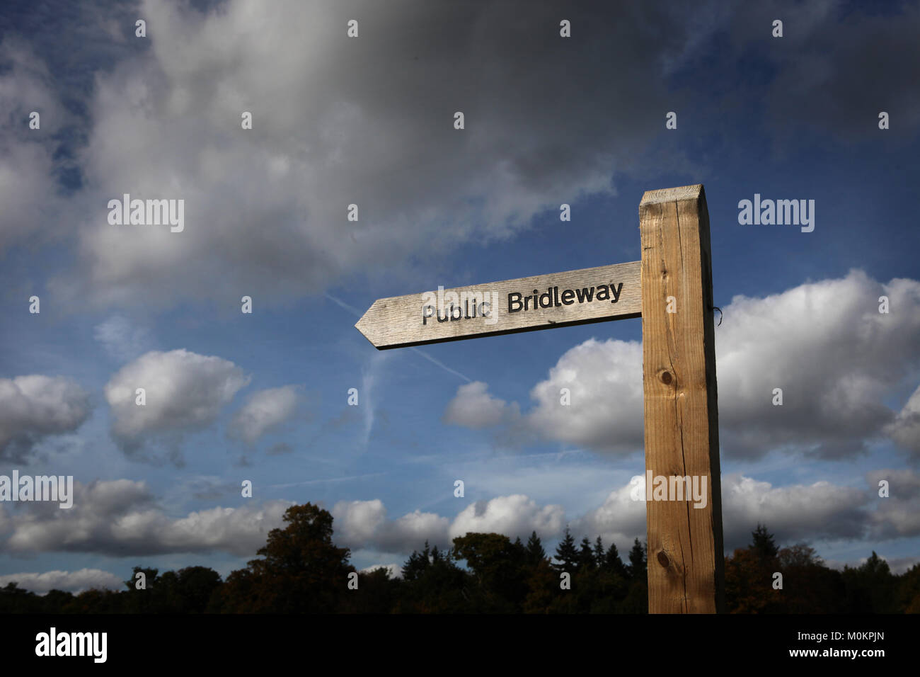 Dorking sign hi-res stock photography and images - Alamy