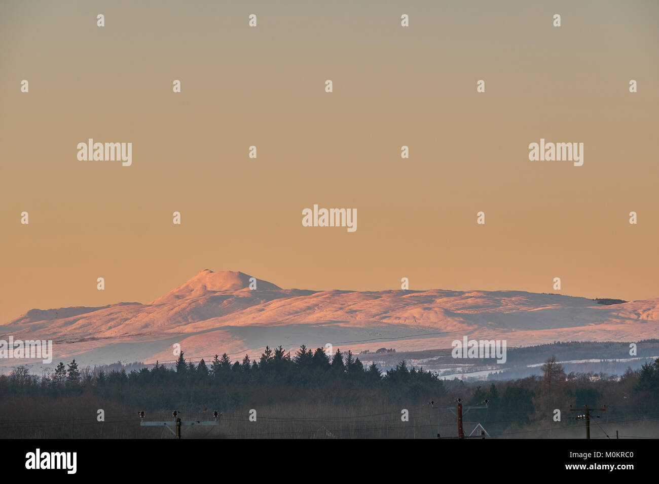 Mountains covered with snow Stock Photo - Alamy