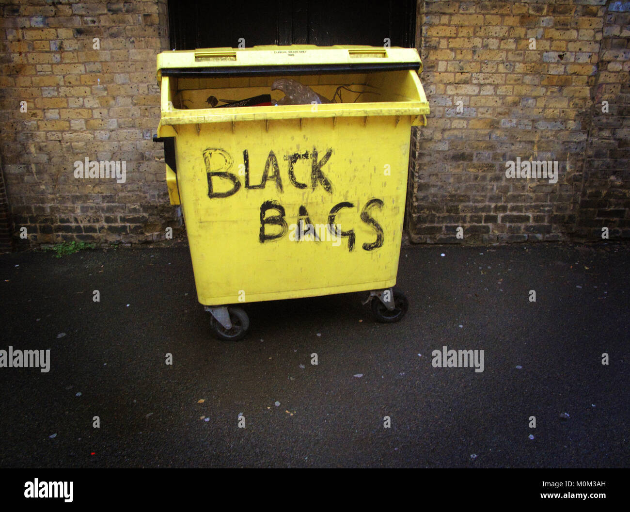 Black bin bags hires stock photography and images Alamy
