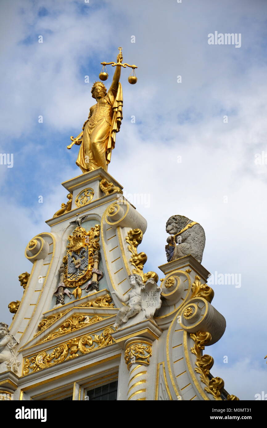 Statues on Old Civic Registry, Burg Square in Bruges, Belgium Stock Photo Alamy
