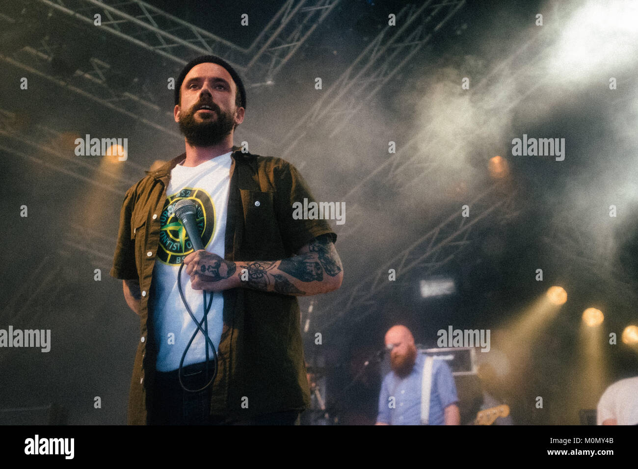 Joe talbot idles singer hi-res stock photography and images - Alamy