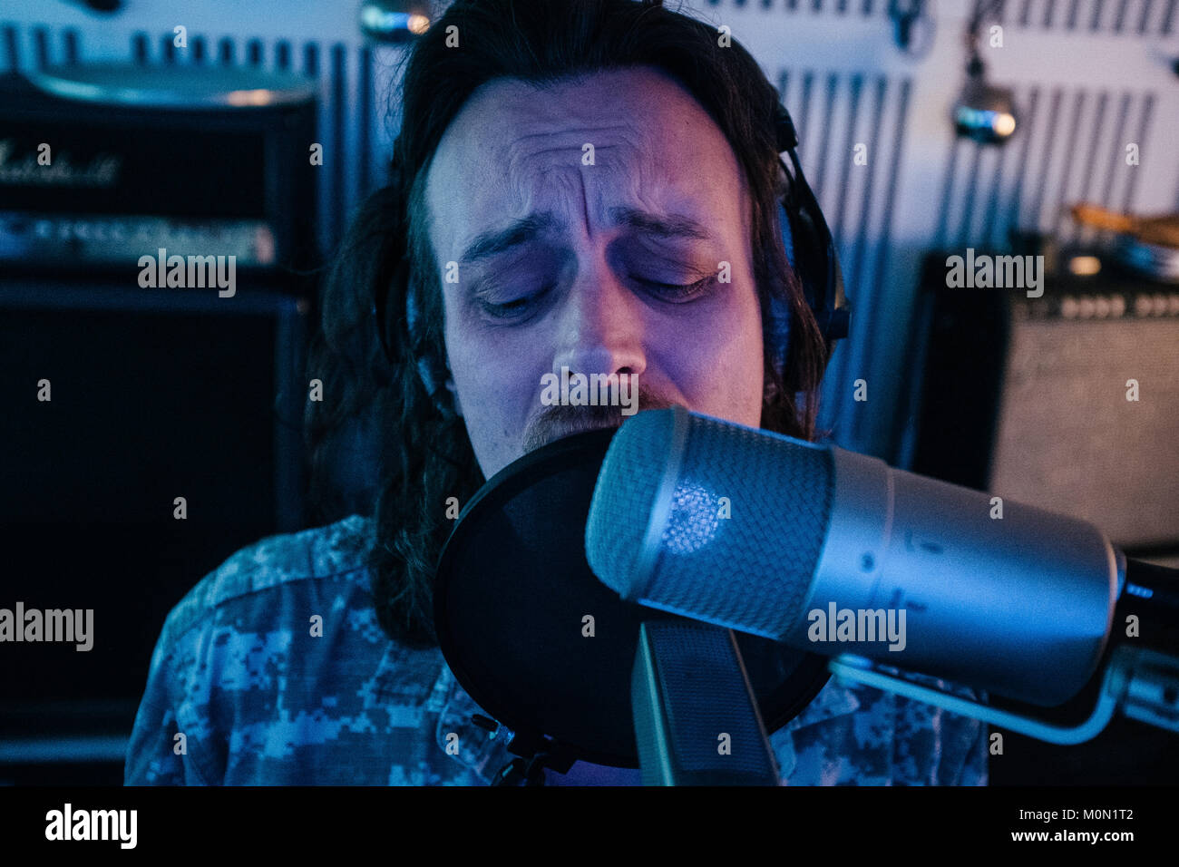 Chris taylor musician hi-res stock photography and images - Alamy