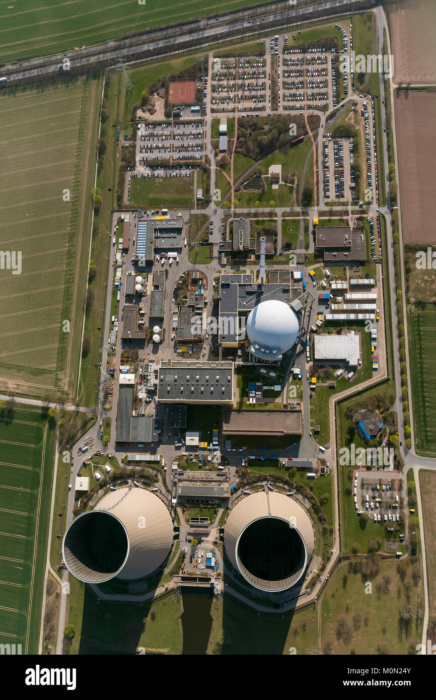 Grohnde nuclear power plant, nuclear power, nuclear power plant on the River Weser, cooling towers, pressurized water reactor from Siemens, the German Stock Photo
