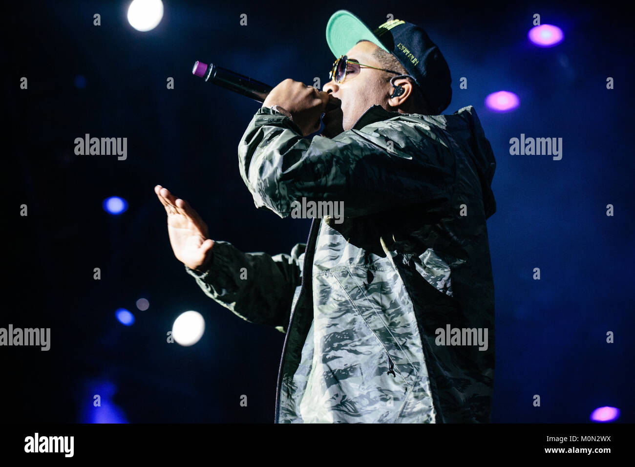Nas rapper hi-res stock photography and images - Alamy