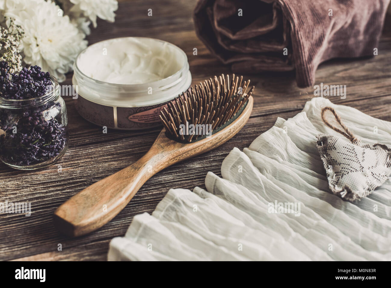 Natural Spa Set For Woman Hair Care Pampering Wooden Comb