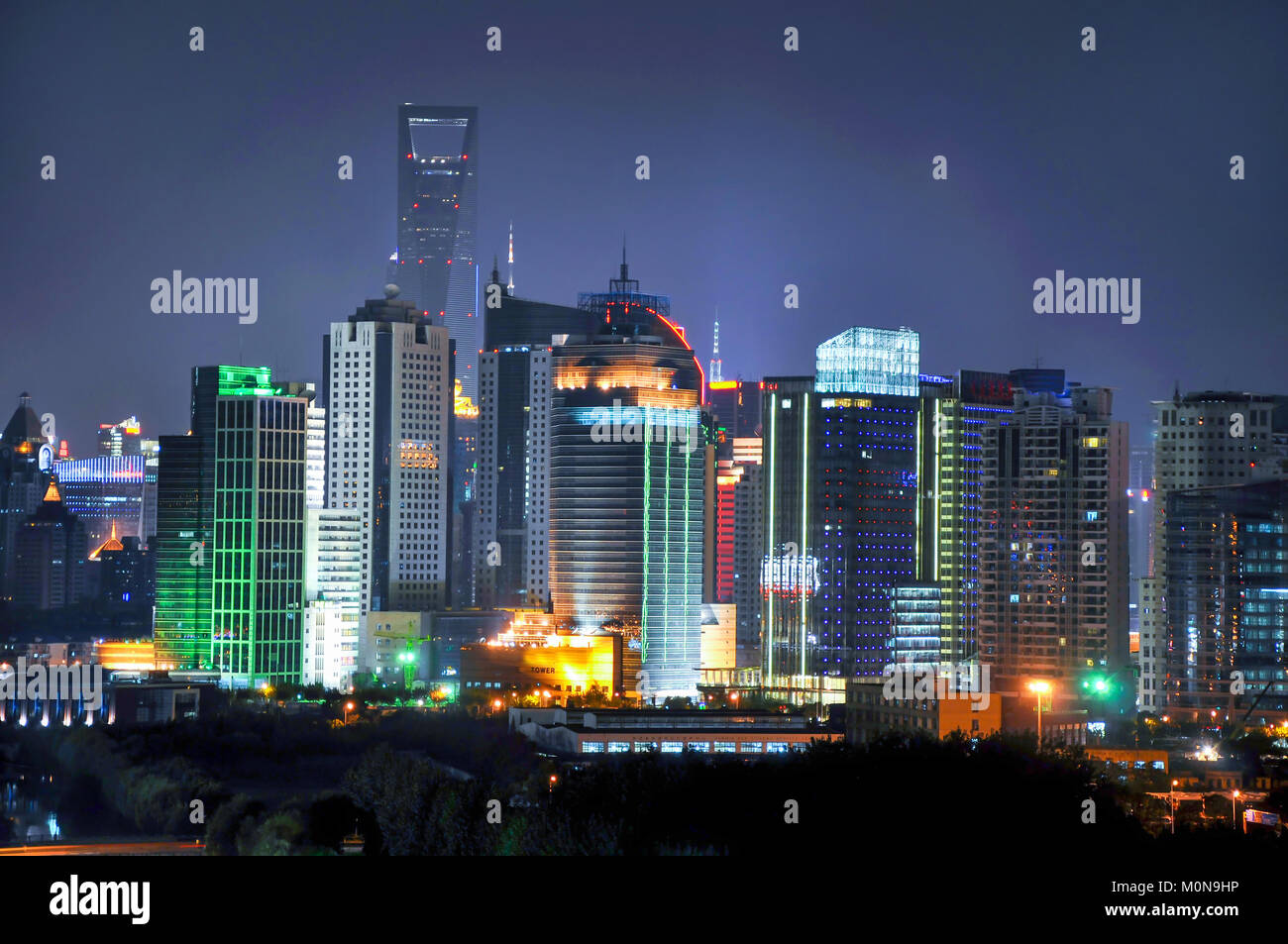 Night view of shanghai hi-res stock photography and images - Alamy