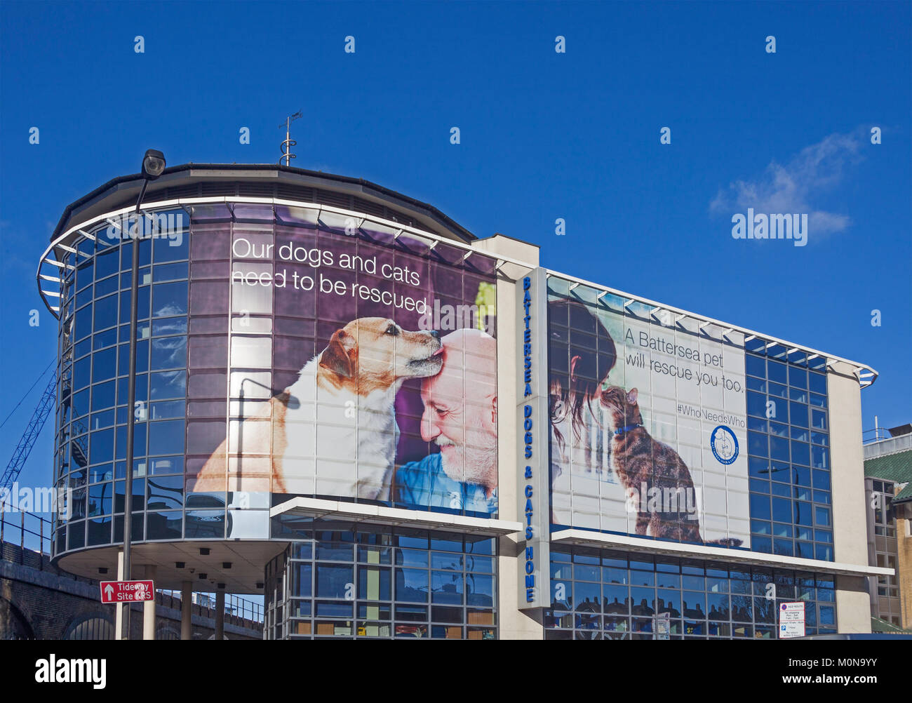 London, Battersea  The frontage of Battersea Dogs & Cats Home in Battersea Park Road Stock Photo