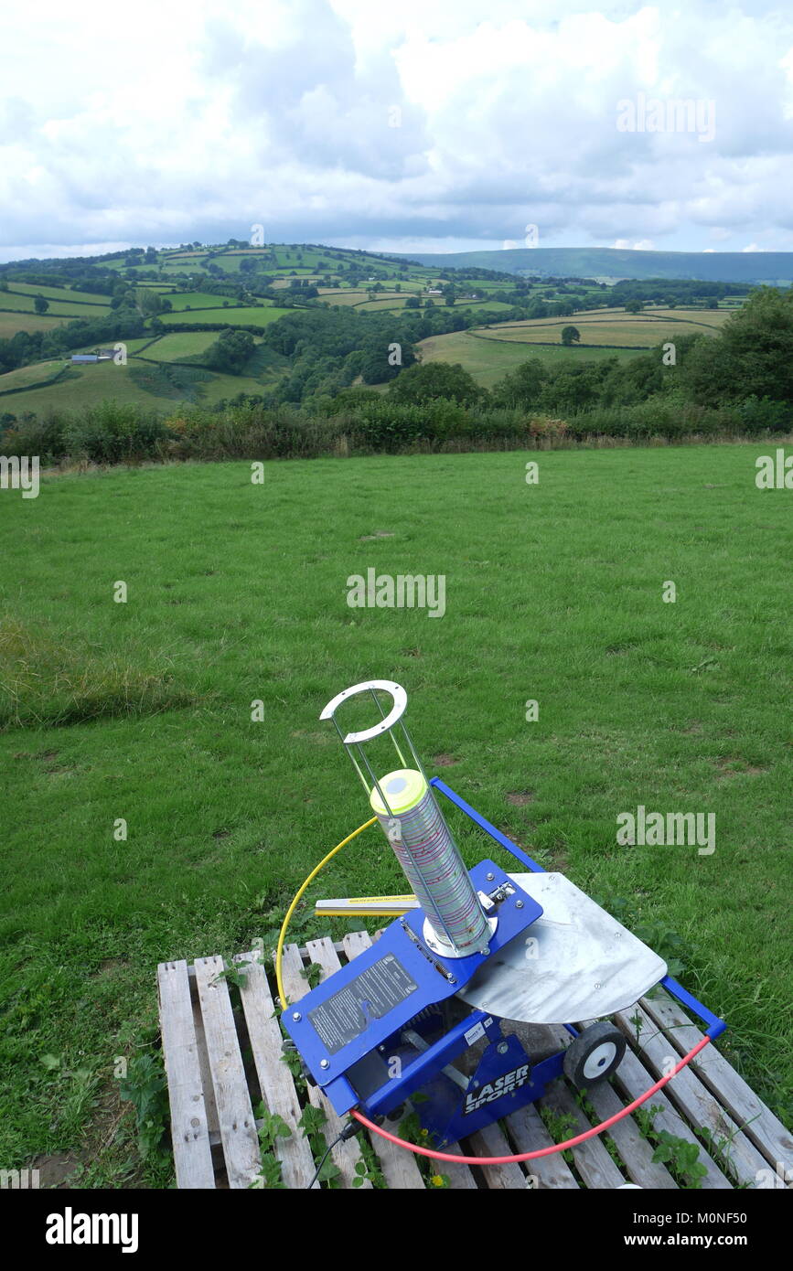 Clay pigeon shooting trap hires stock photography and images Alamy
