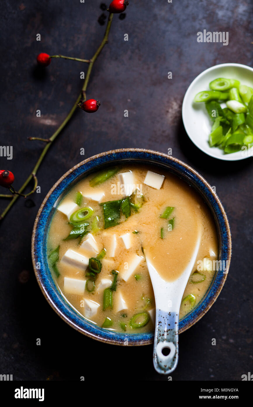 Miso soup, silken tofu, wakame seaweed, spring onion Stock Photo - Alamy