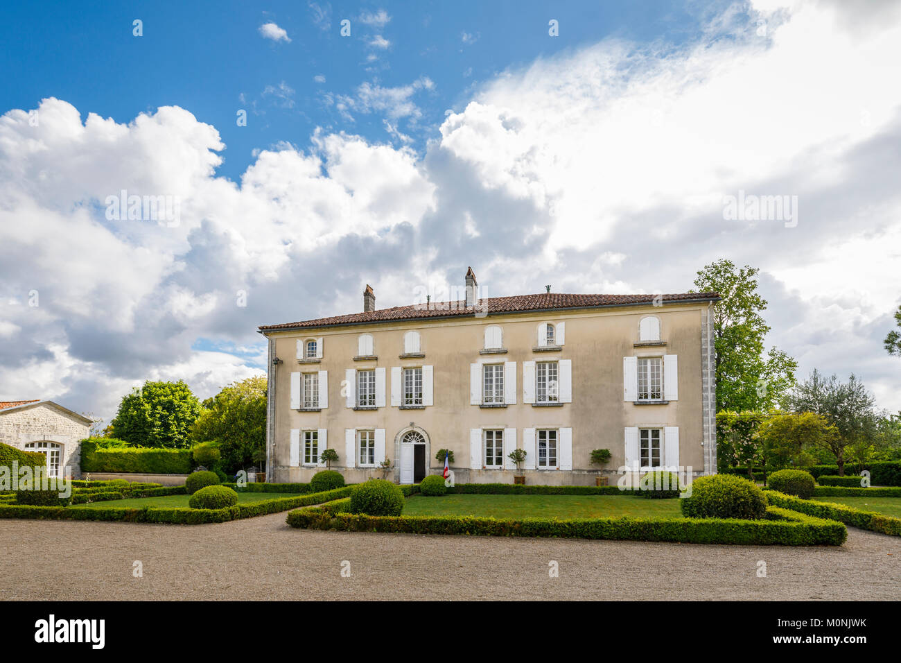 Chateau at the famous gardens of Les Jardins du Chaigne, Touzac in the Grande Champagne Hills region, Nouvelle Aquitaine region, southwest France Stock Photo