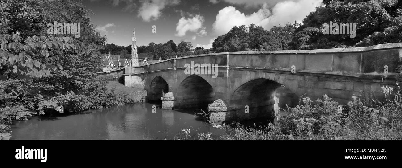 Summer, River Manifold bridge, Ilam village; Staffordshire; England; UK Stock Photo