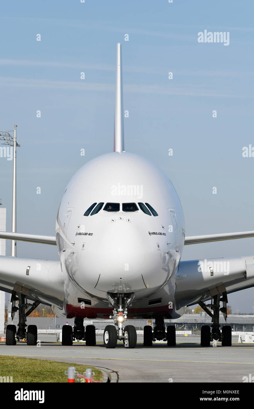 Emirates,Airbus,A380-800,Roll Out on Runway South,Munich Airport,Upper Bavaria,Germany Stock Photo