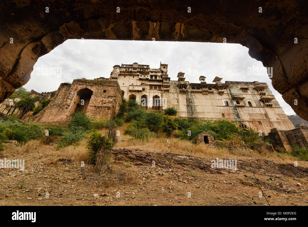 The atmospheric ruined Bundi Palace, Rajasthan, India Stock Photo