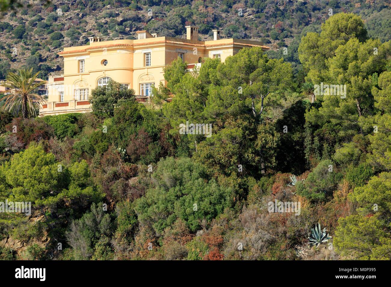 Rayol canadel sur mer hires stock photography and images Alamy