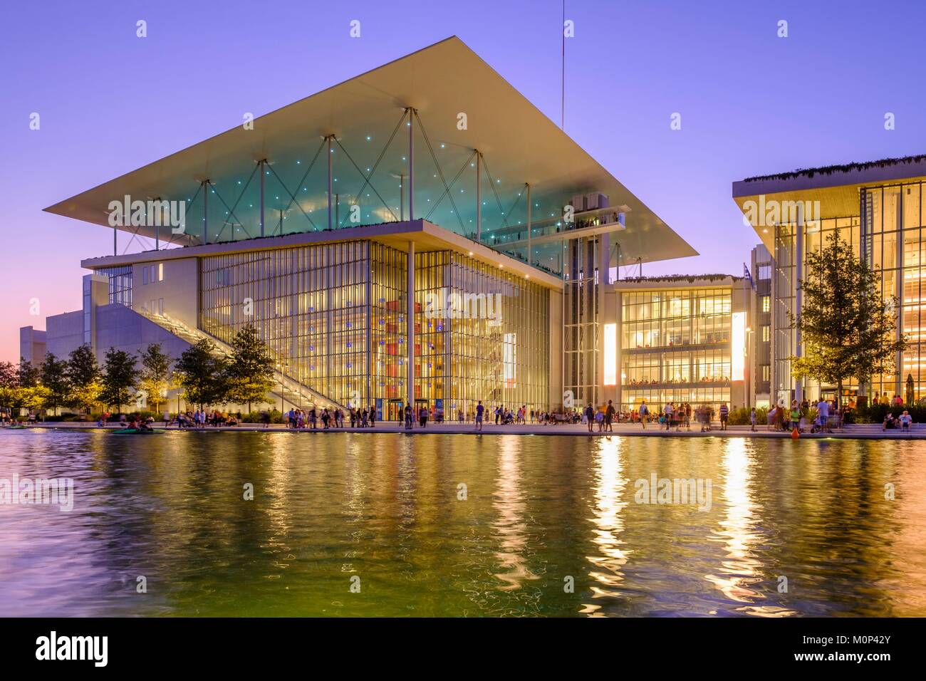 Stavros niarchos cultural center hi-res stock photography and images ...