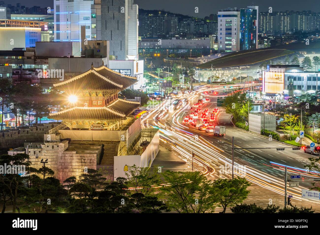 South Korea,Seoul,Jongnogu district,Heunginjimun or Dongdaemun is the