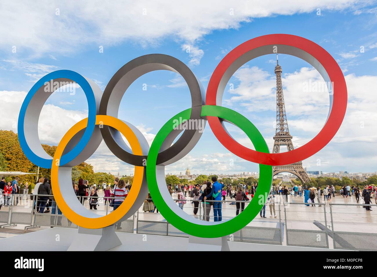 France,Paris,area listed as World Heritage by UNESCO,Trocadéro Square or Parvis of the Human Rights,symbol of the J.O to celebrate the 2024 Paris Olympics with the Eiffel Tower Stock Photo