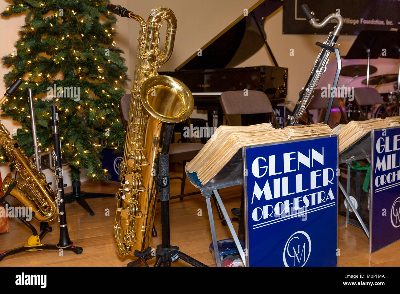 big-band-music-stands-baritone-saxophone-and-music-stands-onstage-at