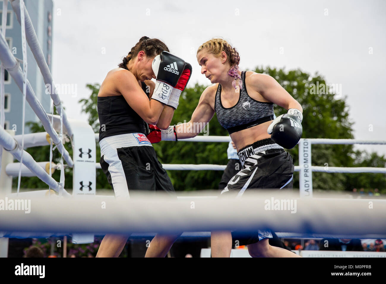 Norway, Bergen - June 09, 2017. The Icelandic boxer Valgerdur Gudsteinsdottir (R) fights the Hungarian boxer Marianna Gulyas (L) in the ring during the fight The Battle of Bergen in Bergen. (Photo credit: Gonzales Photo - Jarle H. Moe). Stock Photo