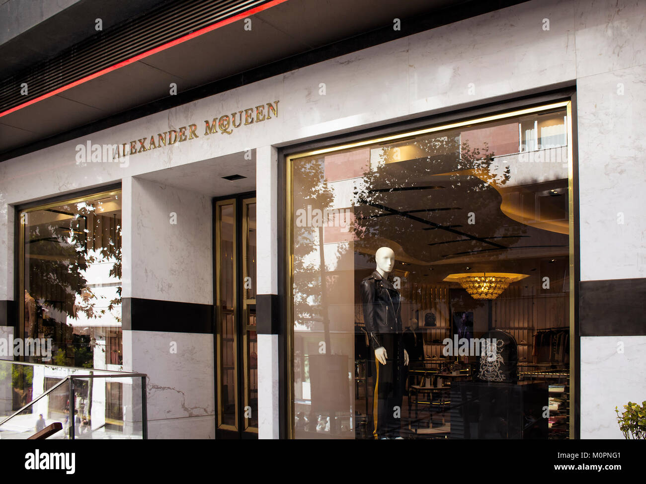 Nisantasi shoes english shop