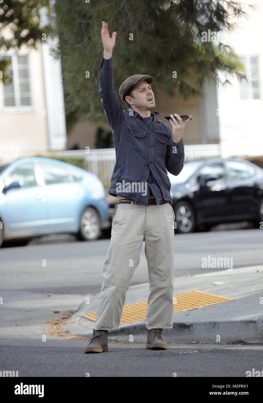 EXCLUSIVE Actor Giovanni Ribisi sitting on the curb while waiting for his girlfriend to pick him up. Afterwards, the couple went for a brunch at Homestate Cafe in Los Angeles.  Featuring: Giovanni Ribisi Where: Los Angeles, California, United States When: 23 Dec 2017 Credit: WENN Stock Photo