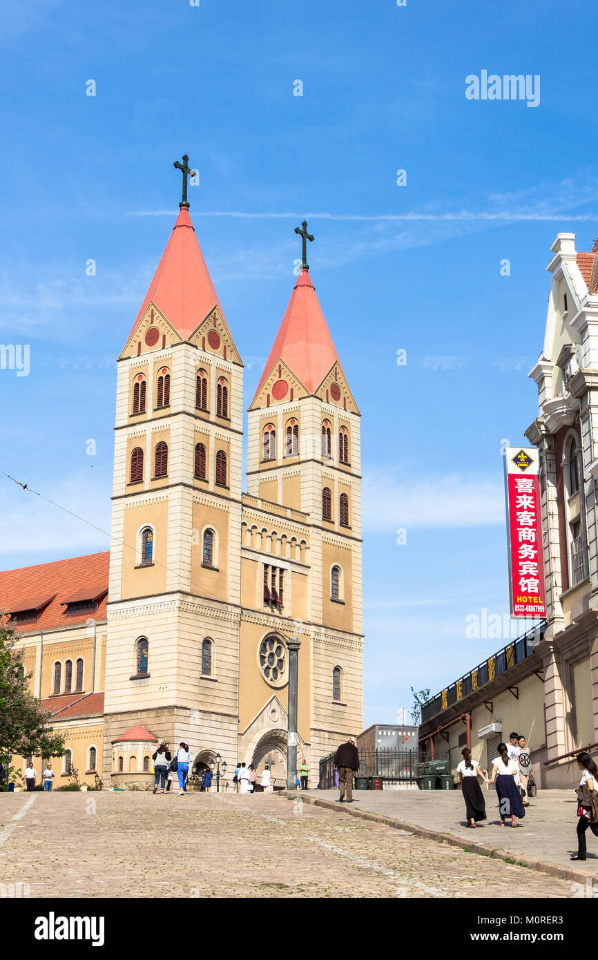 Exterior of St. Michael's Cathedral, Zhejiang Road Catholic Church, in the heart of the old German town, seen from Zhongshan Road, Qingdao, China Stock Photo