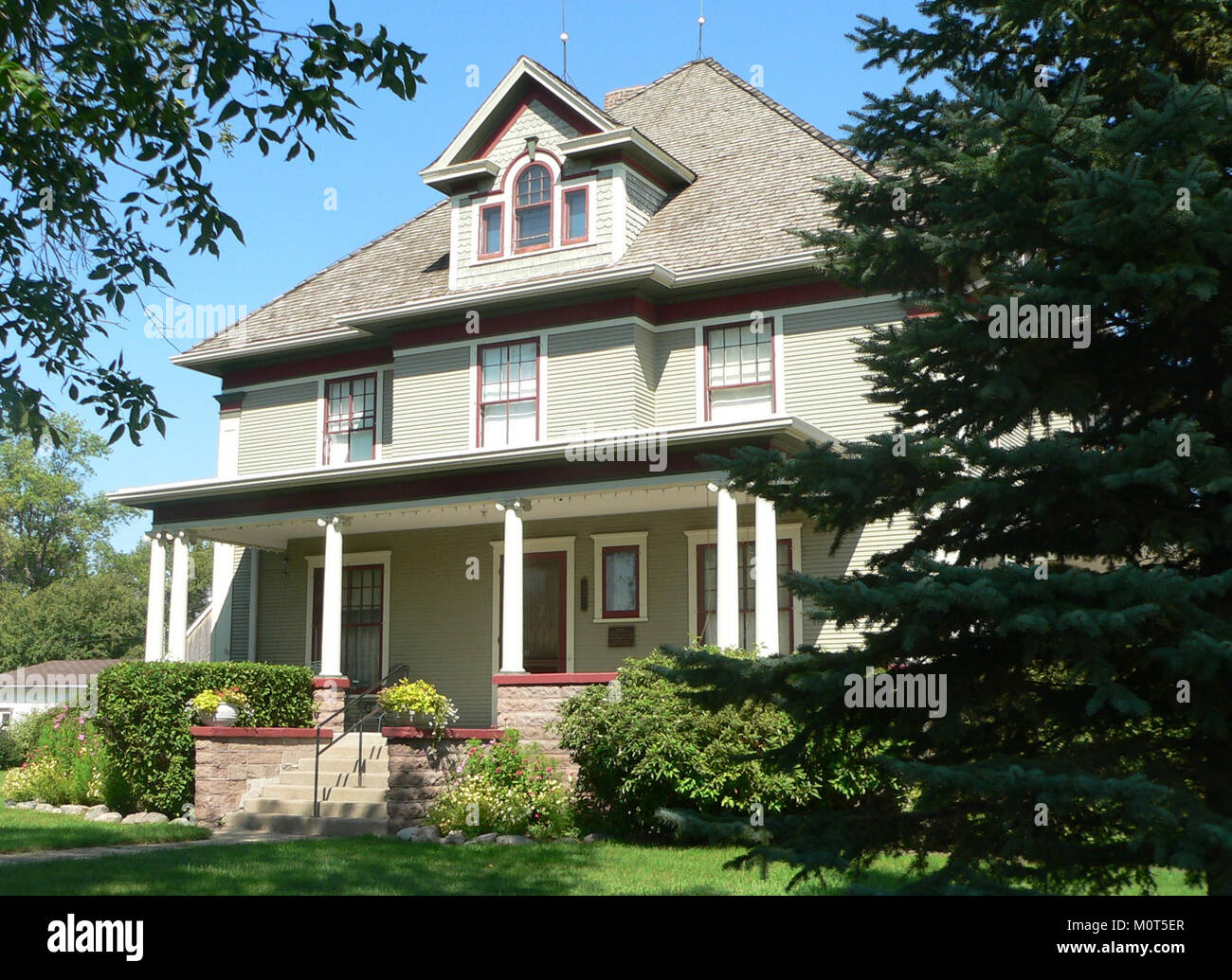 Carrington ND Putnam house from SE 2 Stock Photo Alamy