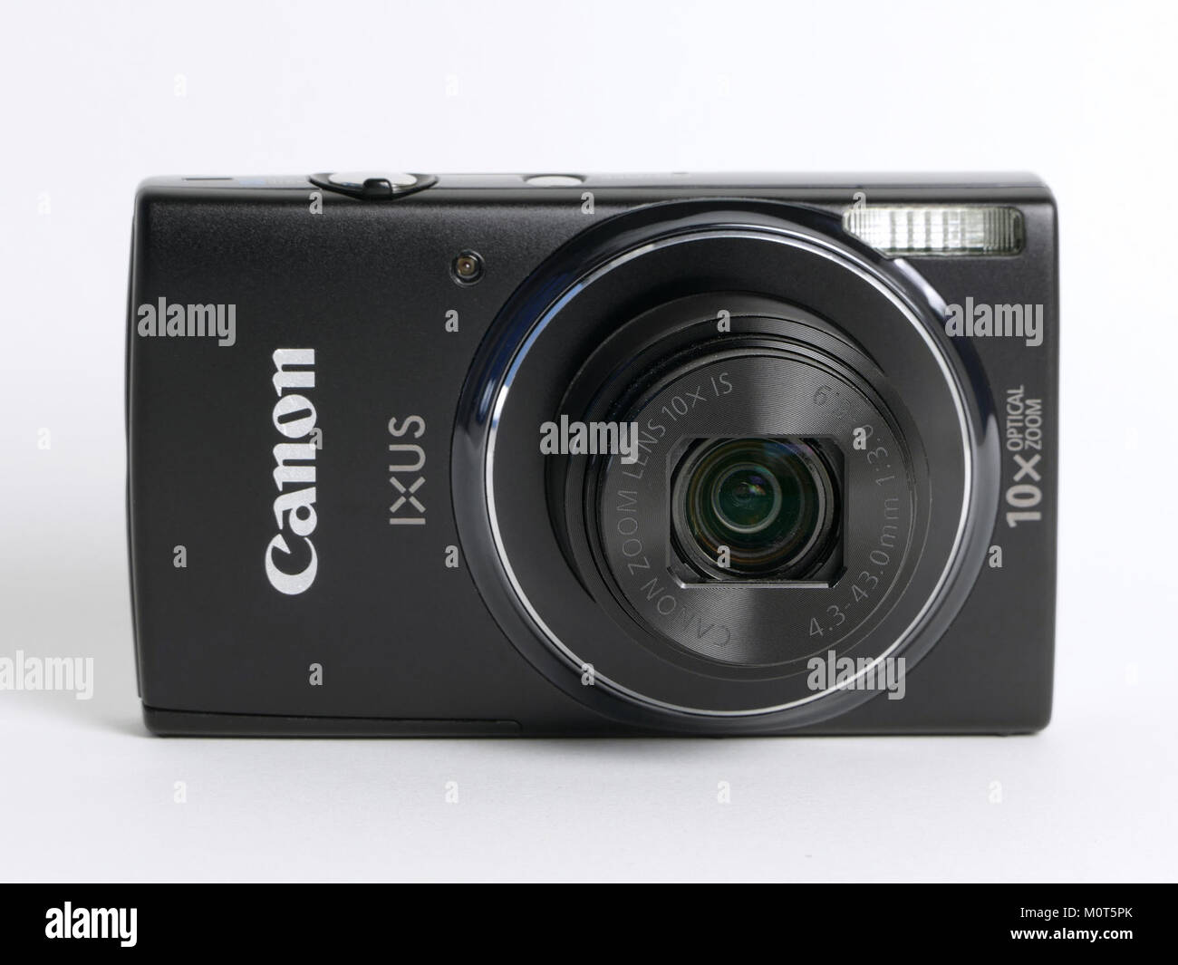 Canon Ixus 155 (2 Stock Photo - Alamy