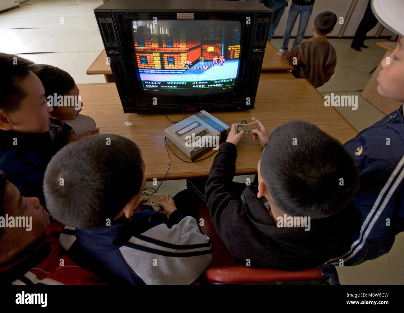 North Korean children playing video games in Songdowon international