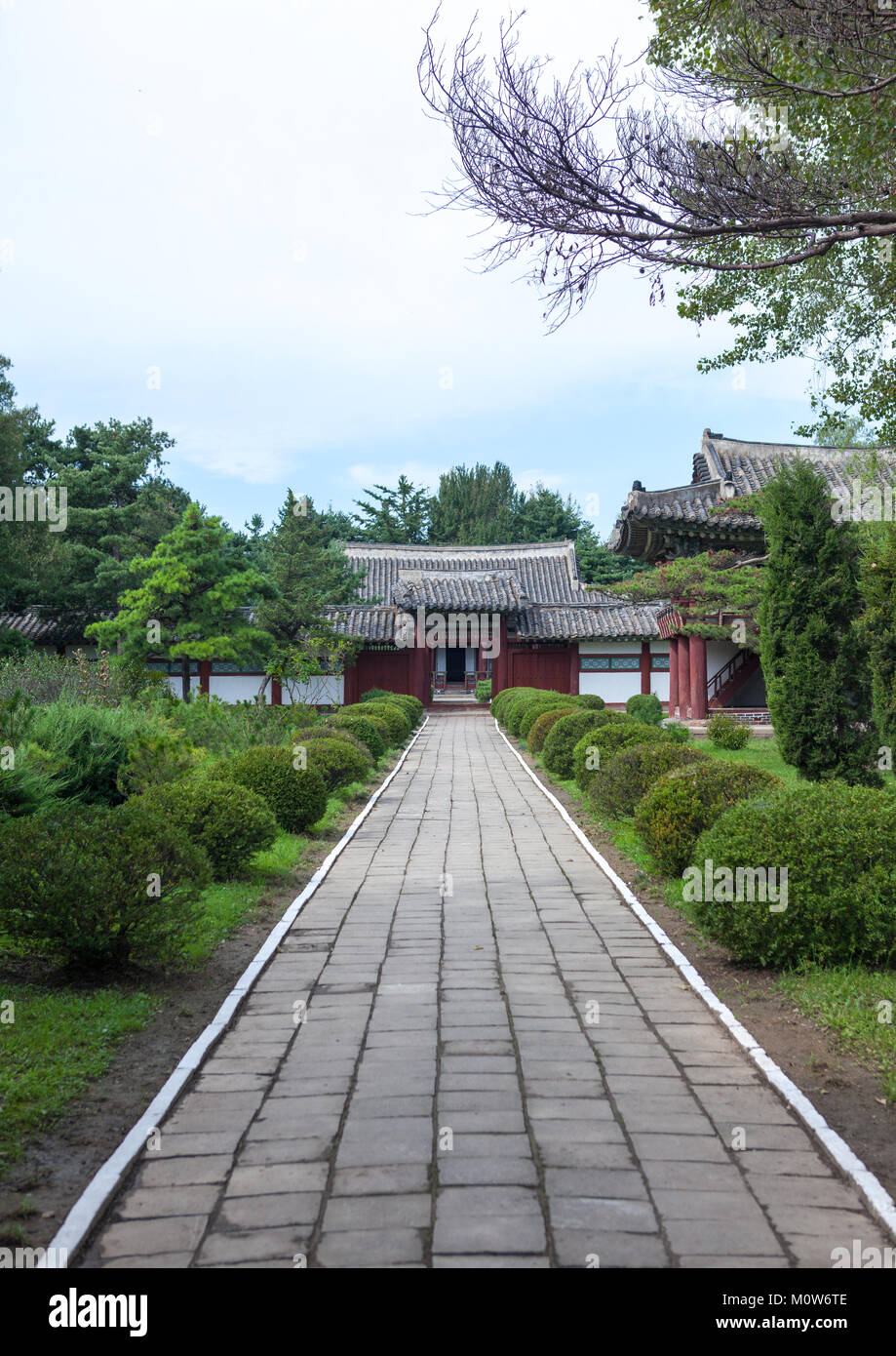 Path leading to the former home of king Ri Song Gye, South Hamgyong Province, Hamhung, North Korea Stock Photo