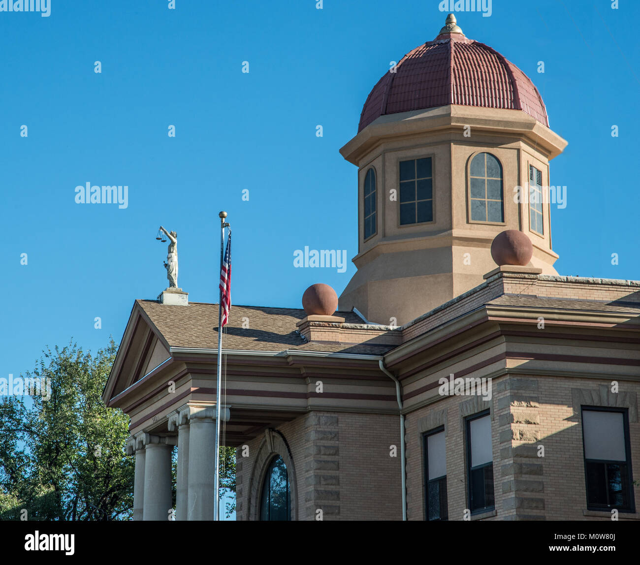 Butte County Courthouse in Belle Fourche South Dakota Stock Photo Alamy