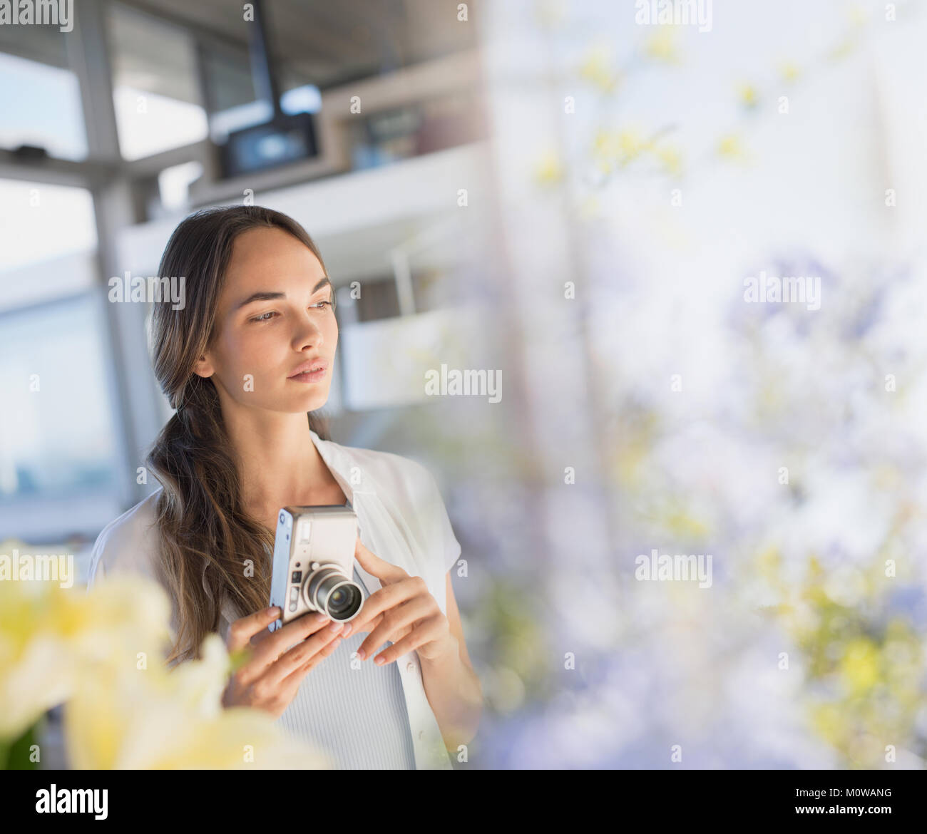 Using digital camera hi-res stock photography and images - Alamy