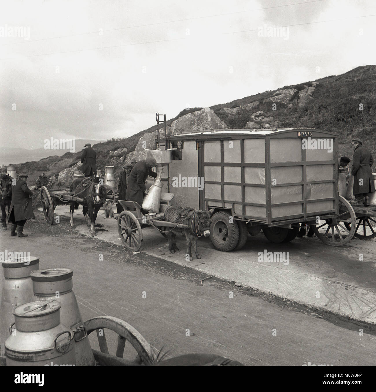 Historical milk carts High Resolution Stock Photography and Images Alamy