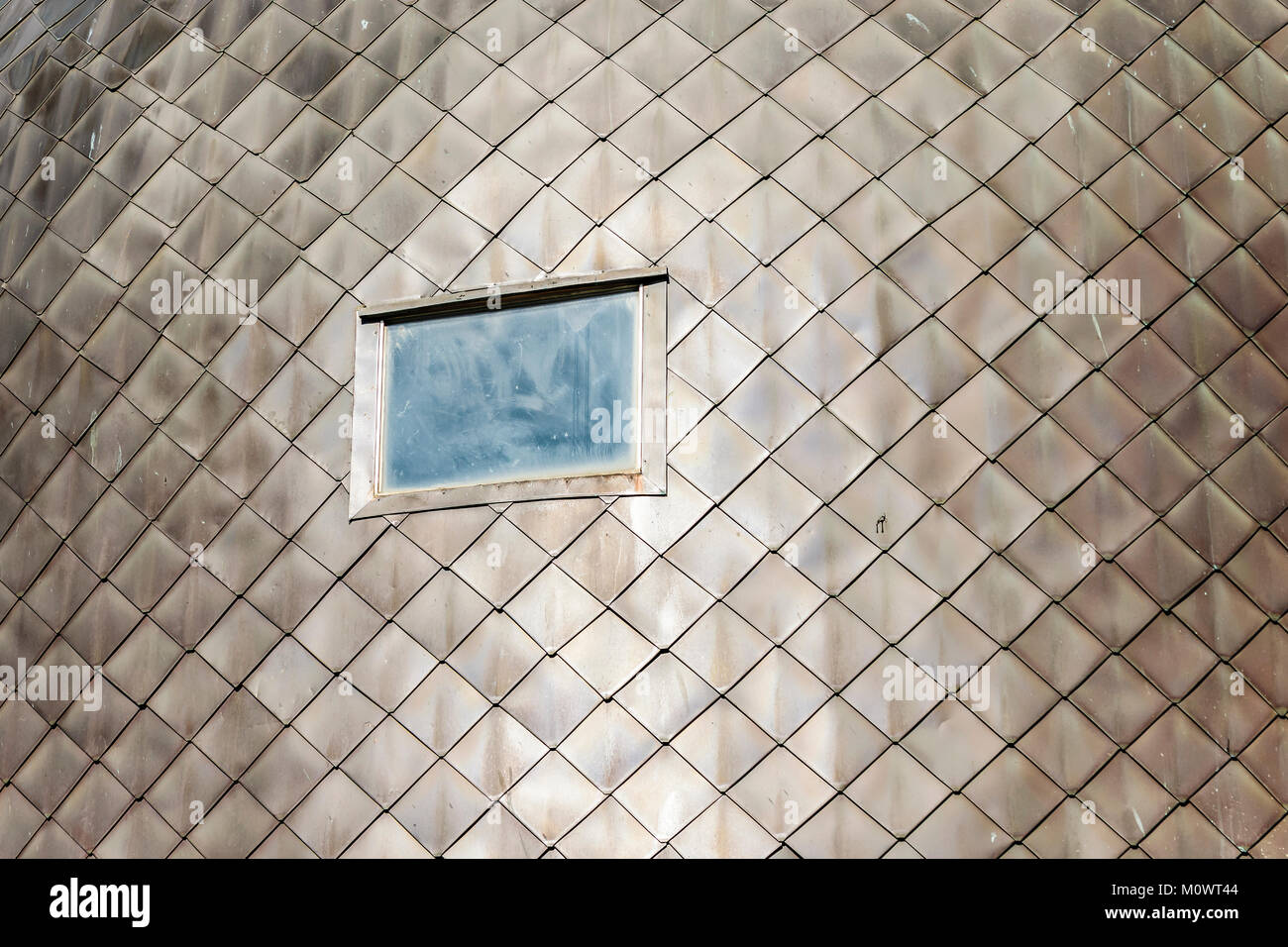 Modern house facade sheet hi-res stock photography and images - Alamy