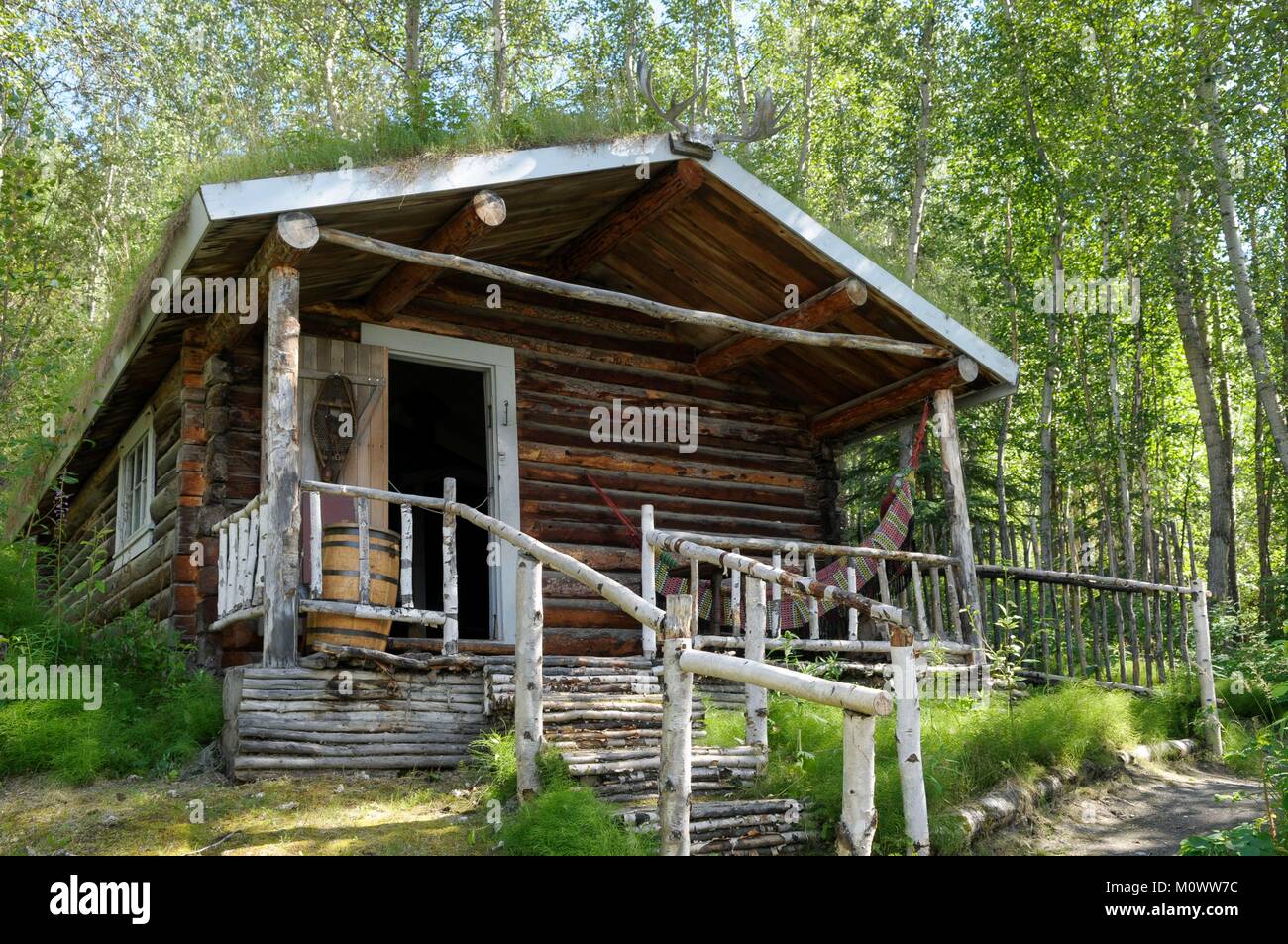 Robert service cabin hi-res stock photography and images - Alamy